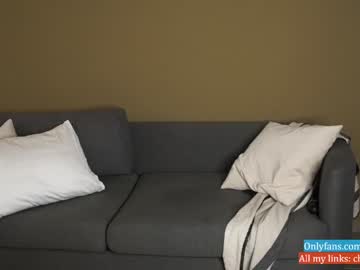 girl
        chloewildd cam image #1563920