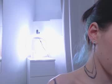 girl
        kaworuna cam image #1987535
