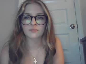 girl
        natysweetcupcake cam image #5932604