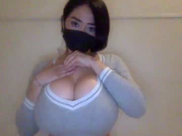 girl
        _natycutei19 cam image #6334630