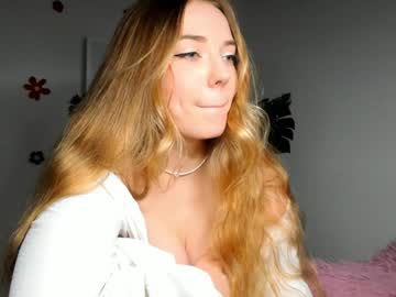 girl
        thisisamelia cam image #5196580