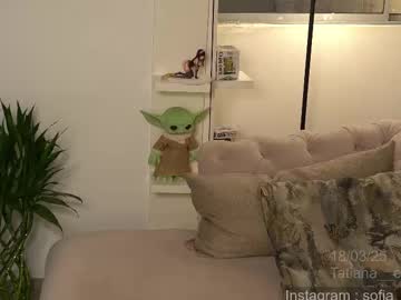 girl
        tatiana__cortes18 cam image #6369388