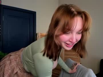 girl
        dinablush cam image #1237633