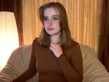 girl
        cute_siberian_girl cam image #3572670