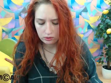 girl
        dreamlandma cam image #2977128