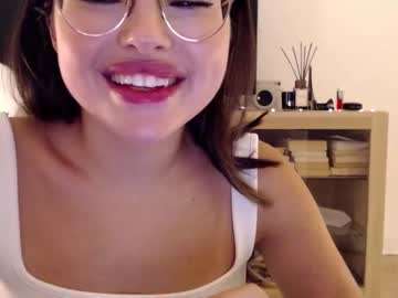 girl
        playnofuckinggames cam image #2367135