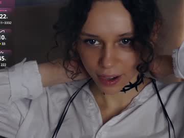 girl
        elvahamling cam image #5471473