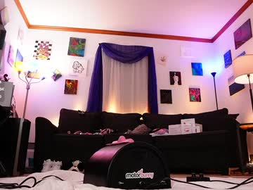 girl
        emmasky69 cam image #6061578