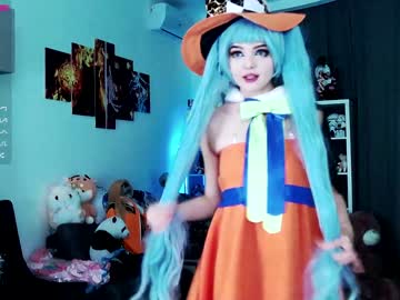 girl
        madnessalise cam image #124702