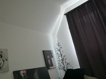 girl
        allayah cam image #4518072
