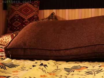 girl
        _northern_girl_ cam image #6194649