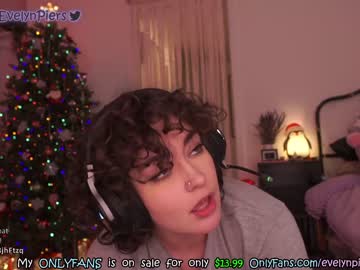 girl
        evelynpiers cam image #278730
