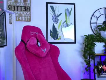 girl
        elizabeth__gray cam image #2057182
