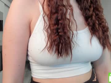 girl
        reilbell cam image #1217127