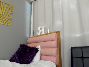girl
        roberta_lipa cam image #58036