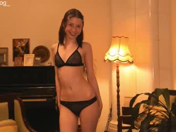 girl
        delorathecookie cam image #5728514