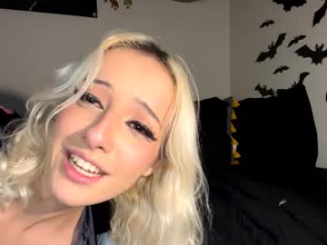 girl
        radmadz cam image #5568089