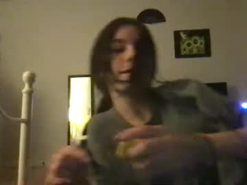 girl
        dream1girl_ cam image #3232345