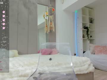 girl
        eva_teilor cam image #4051343