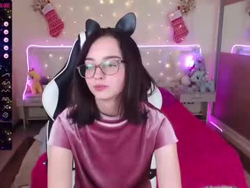 girl
        queen_kitty1818 cam image #526279