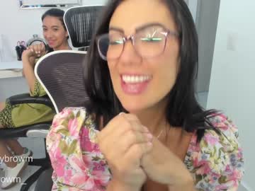 couple
        emillybrowm cam image #3916234
