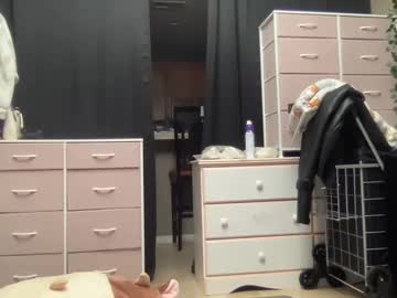 girl
        hiddenr0se cam image #5774549
