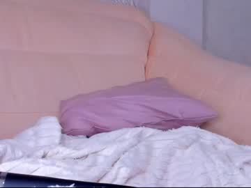 girl
        marceliavsworld cam image #687259