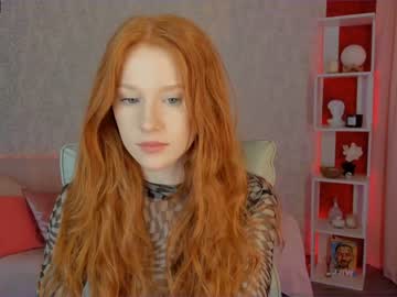 girl
        madeline_jackson cam image #1537723