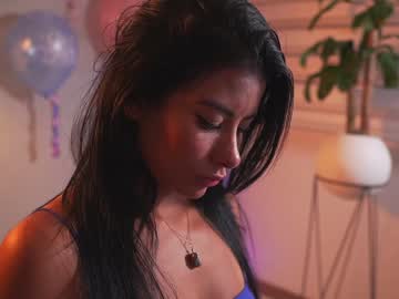 girl
        swt_molly cam image #322428