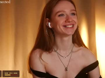 girl
        lizzy_blaze cam image #5859108