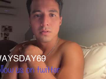 couple
        milfatwerk cam image #2547779