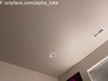couple
        alpha_luke cam image #3295643