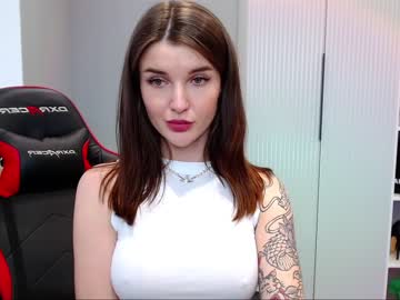 girl
        marti_lovely cam image #2275856