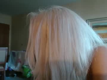 couple
        thatsmybadgirl6944 cam image #1460339