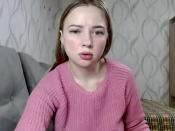 girl
        frayderr cam image #1247778