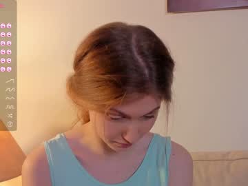 couple
        _hollydolly_ cam image #3512373