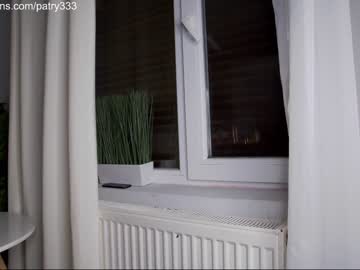 girl
        patry333 cam image #873262