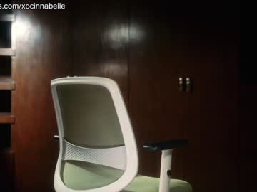 girl
        cinnabelle cam image #4572686