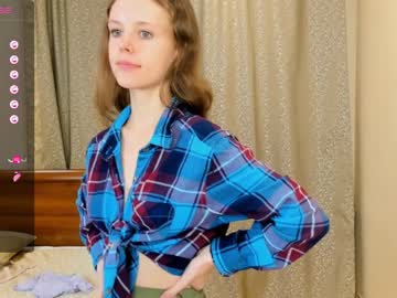 girl
        maryrogersa cam image #2255564