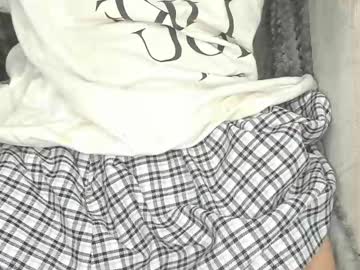 girl
        lonelly_lolly98 cam image #6360777
