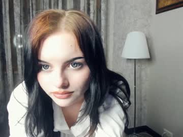 girl
        cute_caprice cam image #1571831