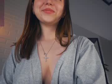 girl
        rowenahallman cam image #5539905
