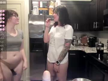 girl
        littlelunaishorny cam image #502425