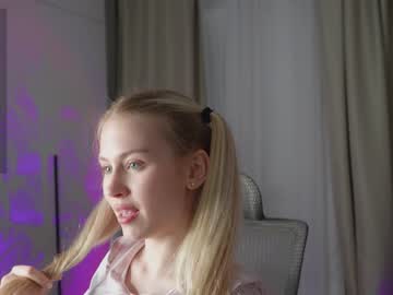 girl
        sonyaericsson cam image #4169201