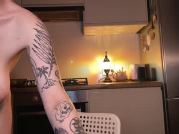 couple
        babyytonight cam image #4173730