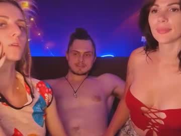 couple
        goddess_marylin cam image #6429491