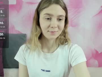girl
        evamisspretty cam image #4251189