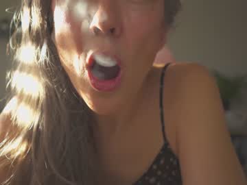 girl
        sunniedayz cam image #694191