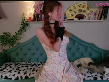 girl
        pathos_of_things cam image #5669893