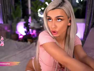 girl
        serene_sophiex cam image #6355986